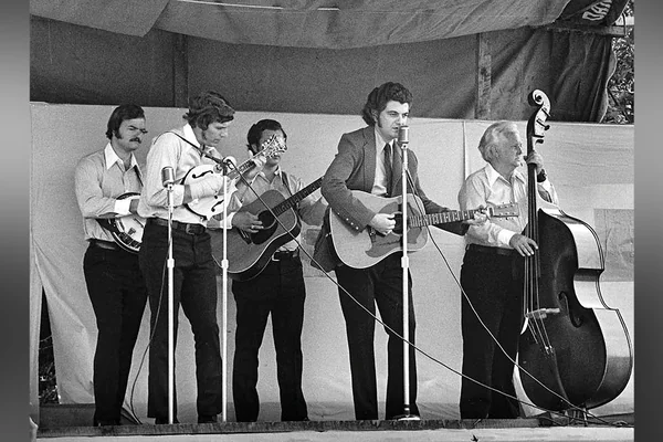 Larry Sparks and the Lonesome Ramblers
