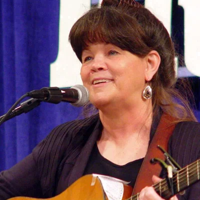 Lynn Morris